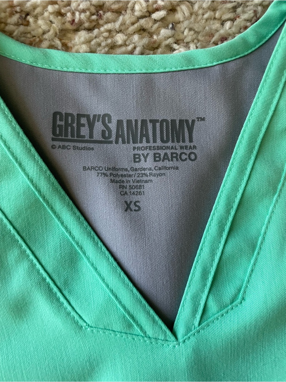 Grey's Anatomy Mint Green V-Neck Scrub Set Size XS - Picture 4 of 13